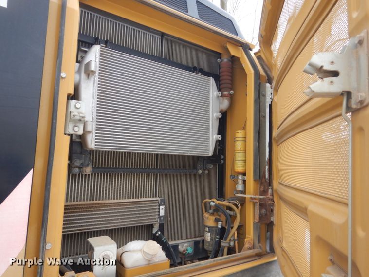 image for item DC8764 2012 Caterpillar 329E L  hydraulic excavator