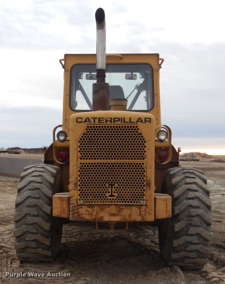 image for item DC8788 1981 Caterpillar 950  wheel loader