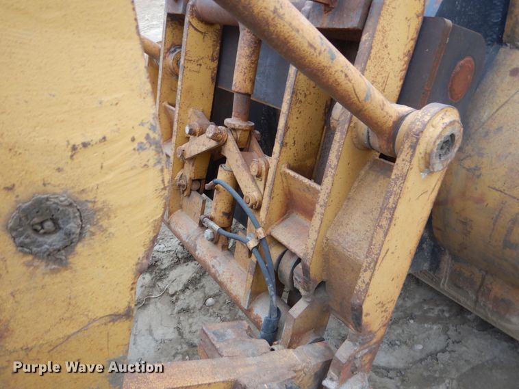 image for item DC8788 1981 Caterpillar 950  wheel loader