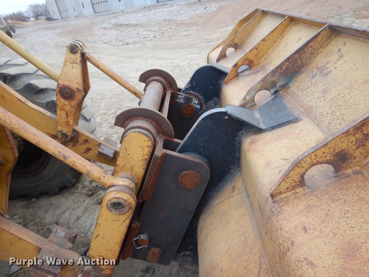 image for item DC8788 1981 Caterpillar 950  wheel loader