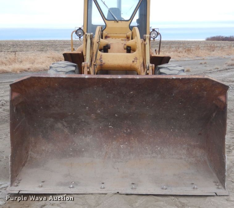 image for item DC8788 1981 Caterpillar 950  wheel loader