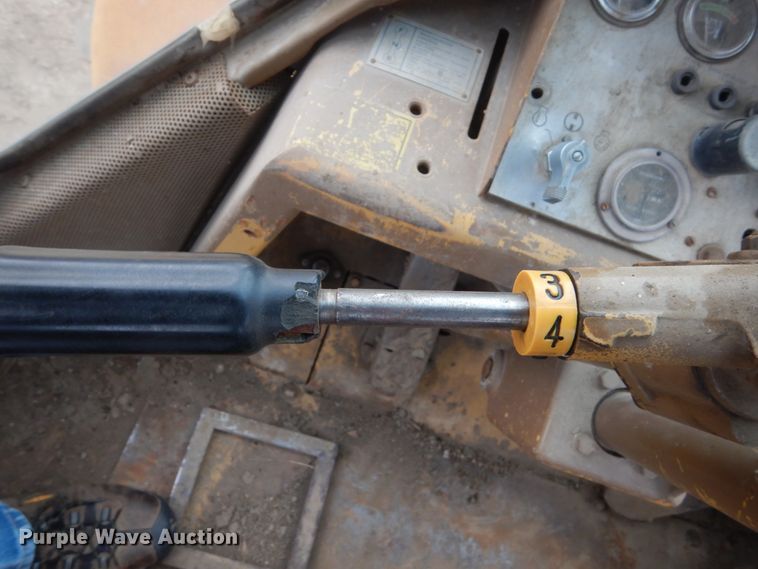 image for item DC8788 1981 Caterpillar 950  wheel loader