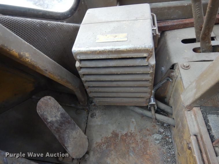 image for item DC8788 1981 Caterpillar 950  wheel loader