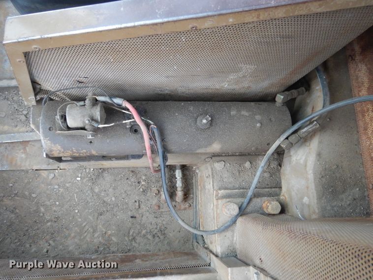 image for item DC8788 1981 Caterpillar 950  wheel loader