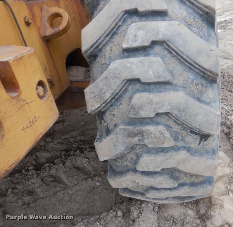 image for item DC8788 1981 Caterpillar 950  wheel loader