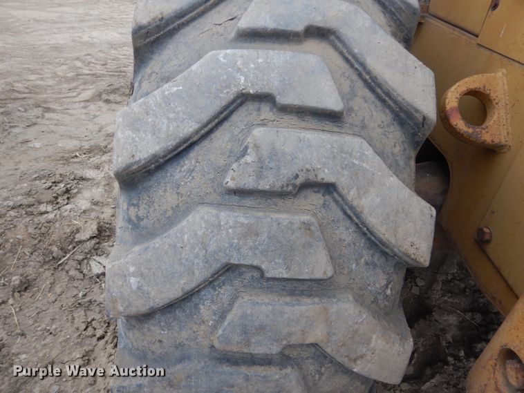 image for item DC8788 1981 Caterpillar 950  wheel loader