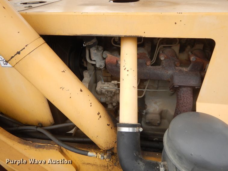 image for item DF3242 Gehl 553  telehandler