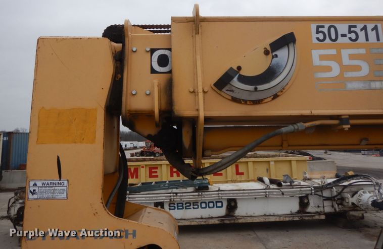 image for item DF3242 Gehl 553  telehandler