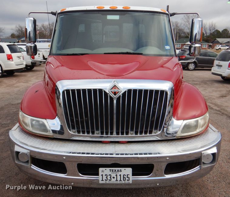 image for item DJ0367 2009 International 4300  dump truck