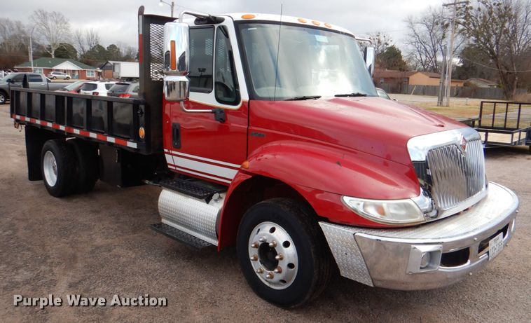 image for item DJ0367 2009 International 4300  dump truck