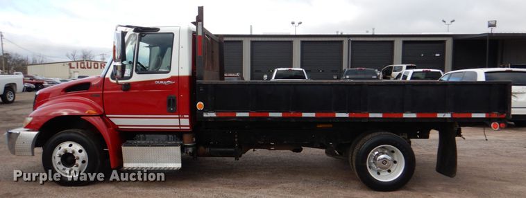 image for item DJ0367 2009 International 4300  dump truck