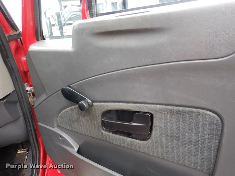 image for item DJ0367 2009 International 4300  dump truck