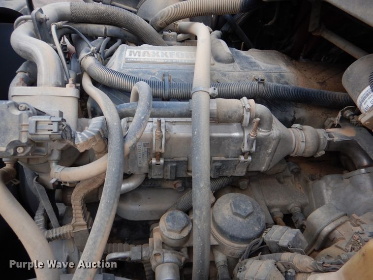 image for item DJ0367 2009 International 4300  dump truck