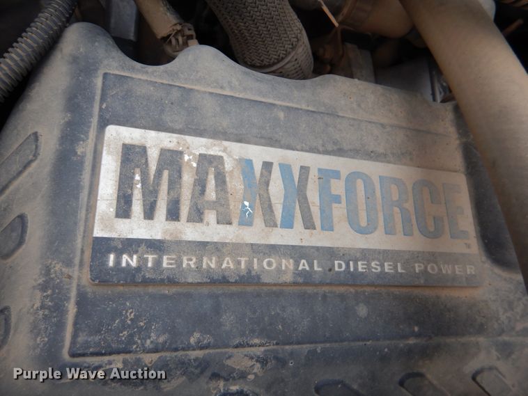 image for item DJ0367 2009 International 4300  dump truck