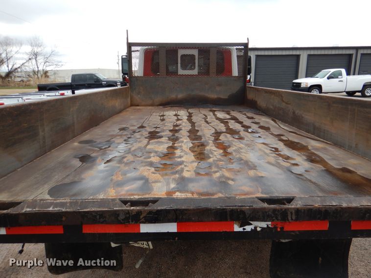 image for item DJ0367 2009 International 4300  dump truck