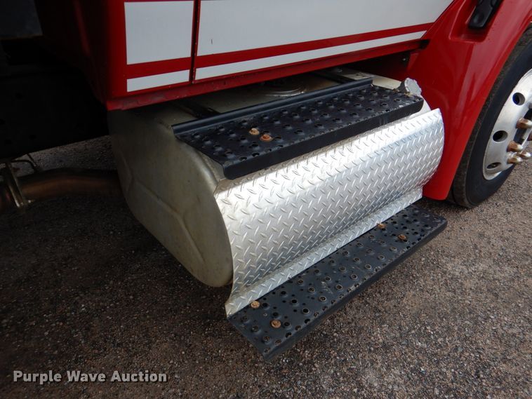 image for item DJ0367 2009 International 4300  dump truck