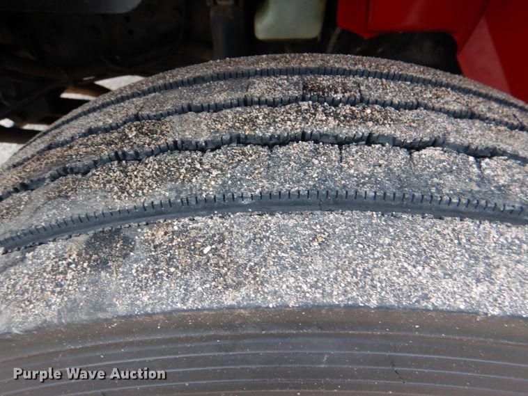 image for item DJ0367 2009 International 4300  dump truck