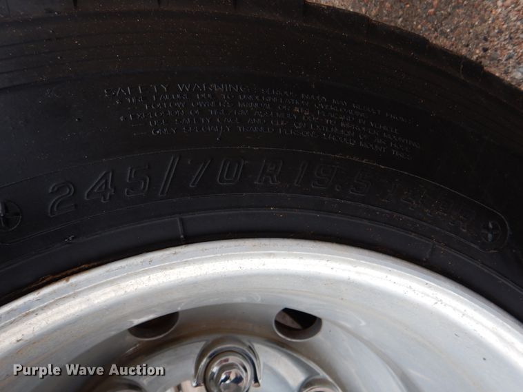 image for item DJ0367 2009 International 4300  dump truck