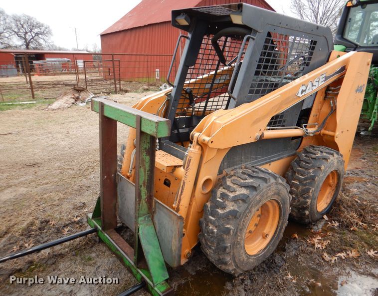 image for item DJ0369 2005 Case 440  skid steer loader