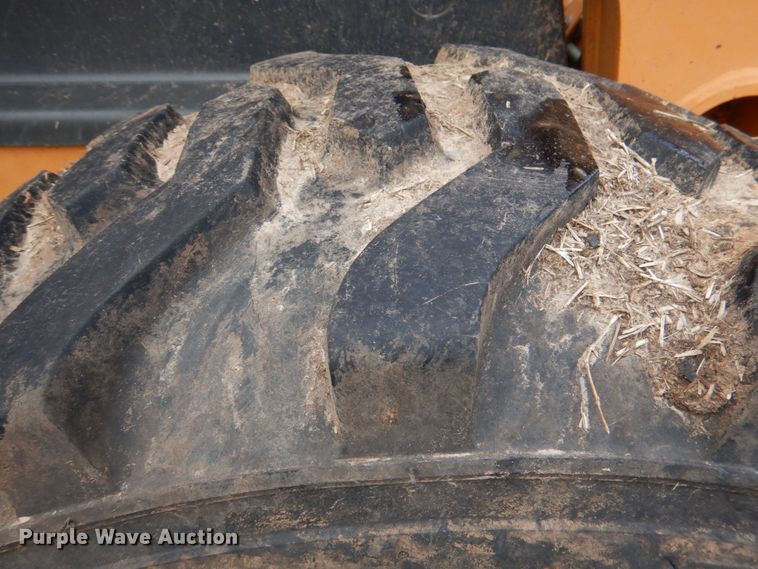 image for item DJ0369 2005 Case 440  skid steer loader