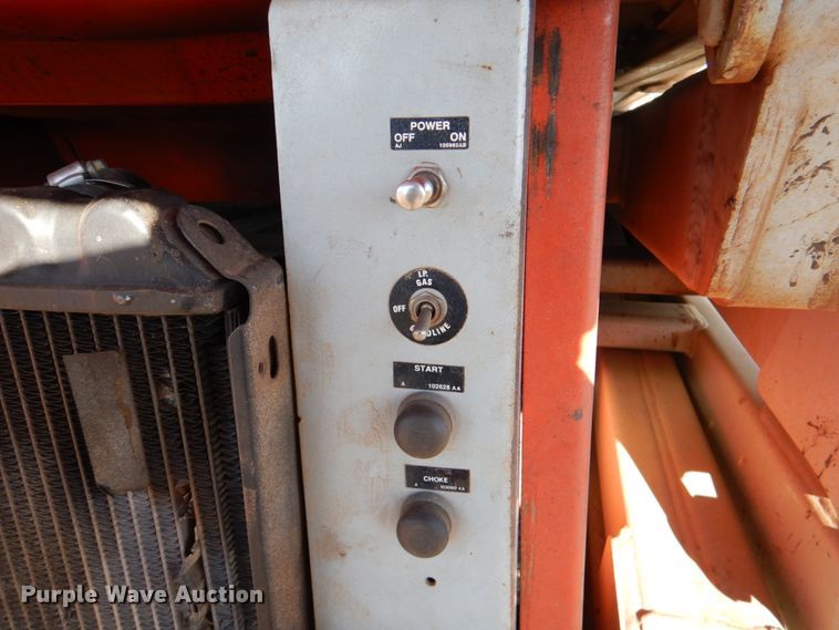 image for item DJ0372 1996 Skyjack SJ8231F  scissor lift