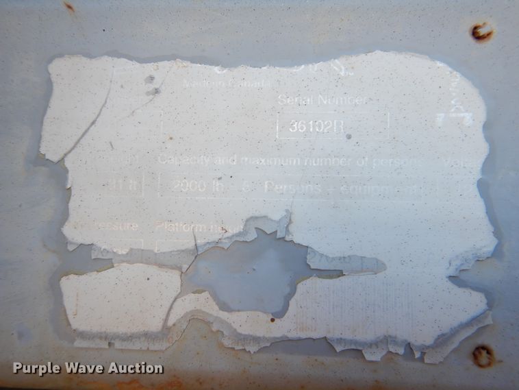 image for item DJ0372 1996 Skyjack SJ8231F  scissor lift