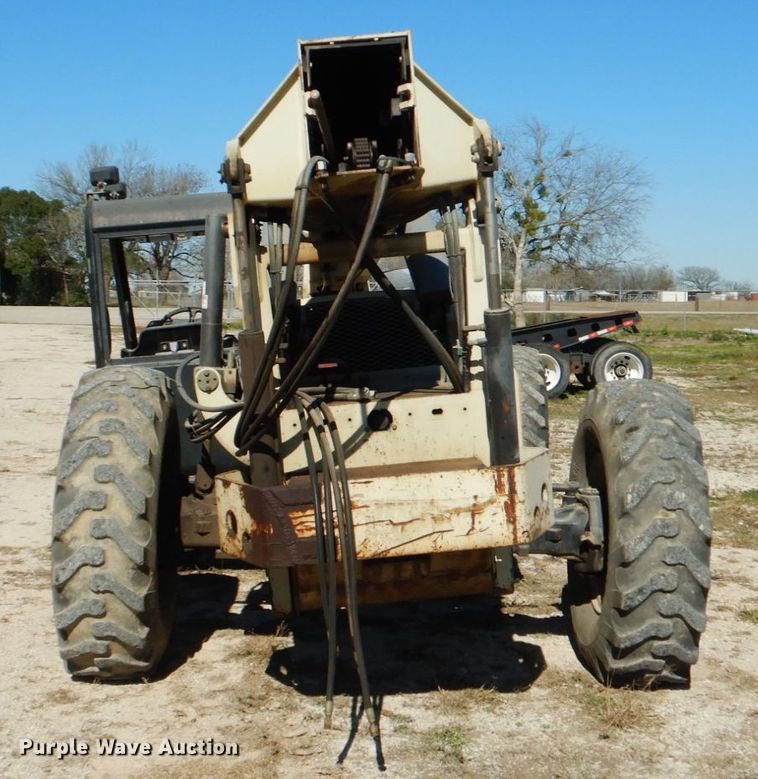 image for item DJ0761 2008 Ingersoll Rand VR-1044C  telehandler