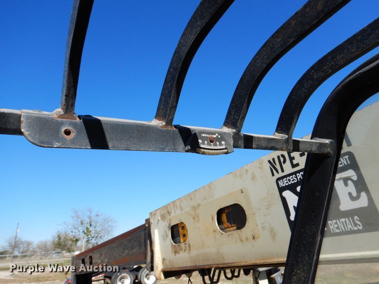 image for item DJ0761 2008 Ingersoll Rand VR-1044C  telehandler