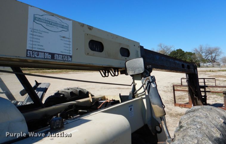 image for item DJ0761 2008 Ingersoll Rand VR-1044C  telehandler