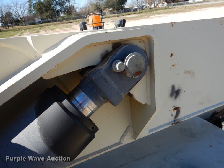 image for item DJ0761 2008 Ingersoll Rand VR-1044C  telehandler