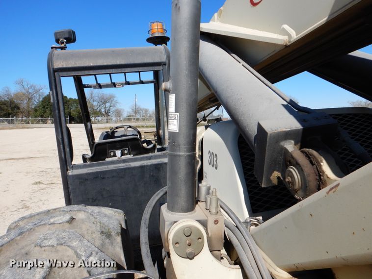 image for item DJ0761 2008 Ingersoll Rand VR-1044C  telehandler