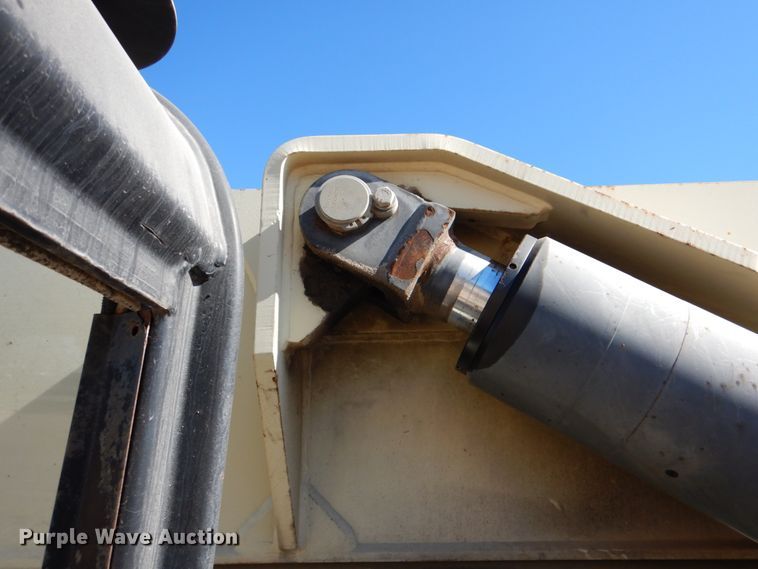 image for item DJ0761 2008 Ingersoll Rand VR-1044C  telehandler