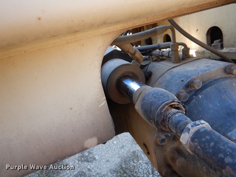 image for item DJ0761 2008 Ingersoll Rand VR-1044C  telehandler