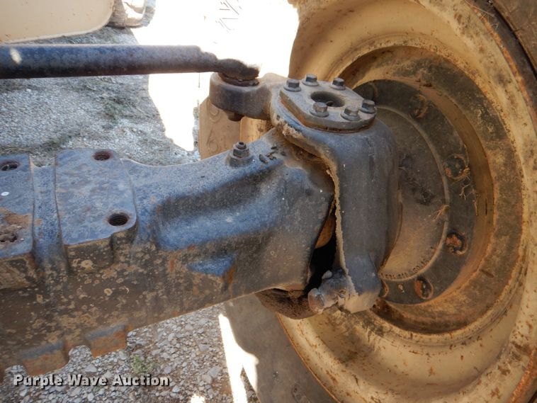 image for item DJ0761 2008 Ingersoll Rand VR-1044C  telehandler