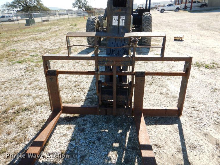 image for item DJ0761 2008 Ingersoll Rand VR-1044C  telehandler