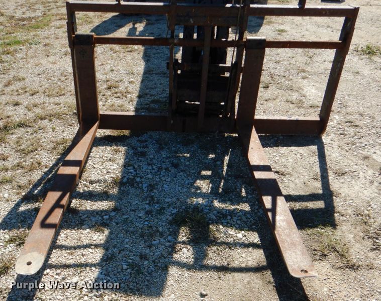 image for item DJ0761 2008 Ingersoll Rand VR-1044C  telehandler