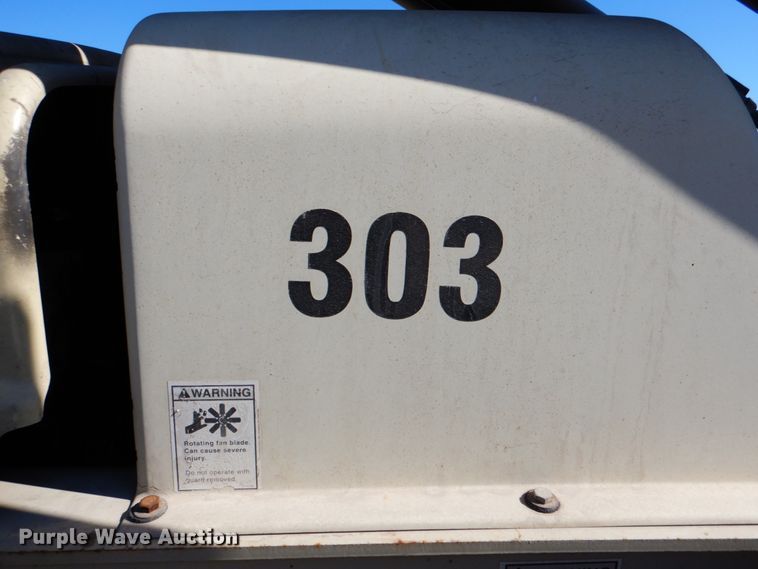 image for item DJ0761 2008 Ingersoll Rand VR-1044C  telehandler