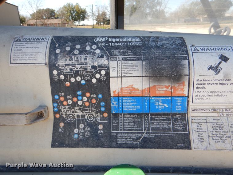 image for item DJ0761 2008 Ingersoll Rand VR-1044C  telehandler