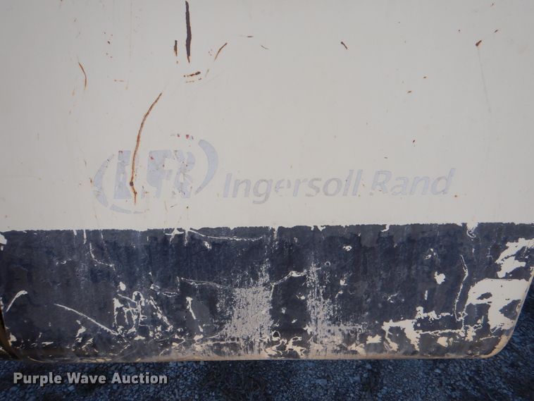 image for item DJ0761 2008 Ingersoll Rand VR-1044C  telehandler