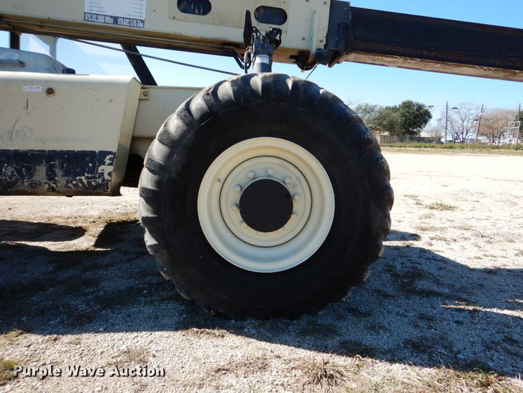 image for item DJ0761 2008 Ingersoll Rand VR-1044C  telehandler