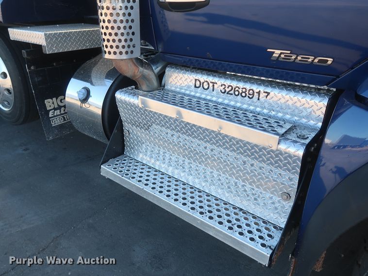 image for item DJ1824 2015 Kenworth T880  dump truck