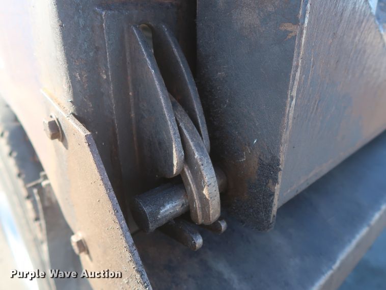 image for item DJ1824 2015 Kenworth T880  dump truck