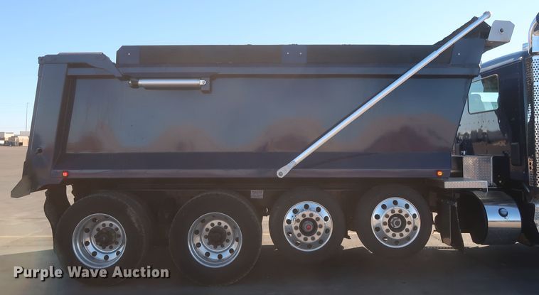 image for item DJ1824 2015 Kenworth T880  dump truck