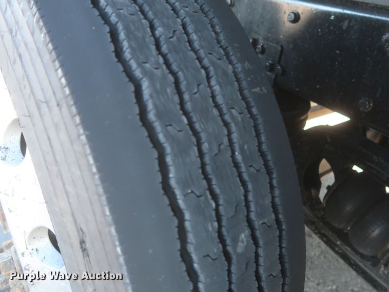 image for item DJ1824 2015 Kenworth T880  dump truck