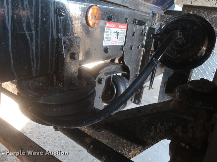 image for item DJ1824 2015 Kenworth T880  dump truck