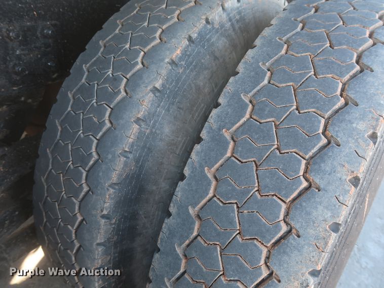 image for item DJ1824 2015 Kenworth T880  dump truck