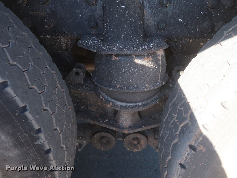 image for item DJ1824 2015 Kenworth T880  dump truck