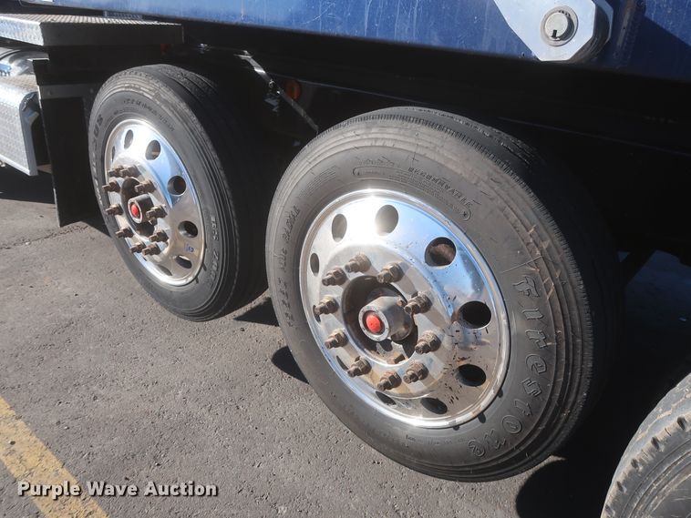 image for item DJ1824 2015 Kenworth T880  dump truck