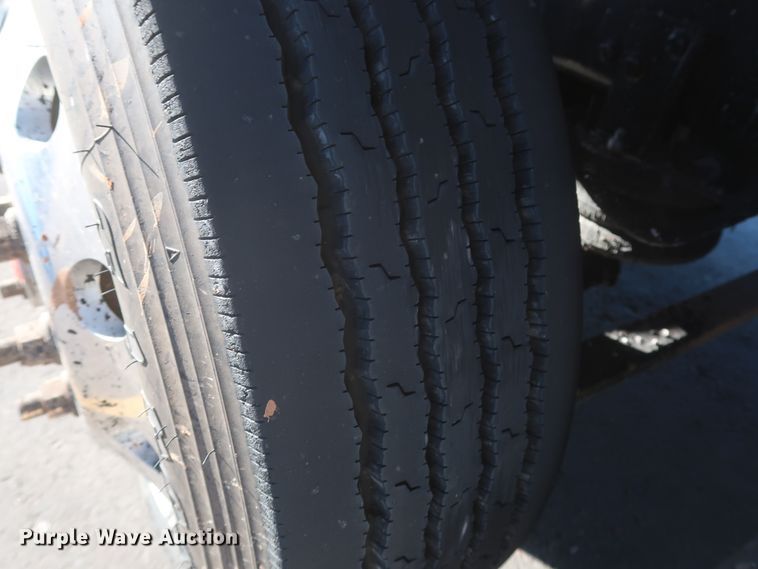 image for item DJ1824 2015 Kenworth T880  dump truck