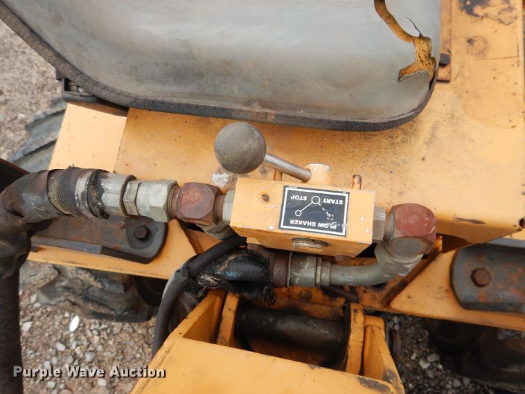 image for item DJ4860 1995 Case Maxi Sneaker  cable plow